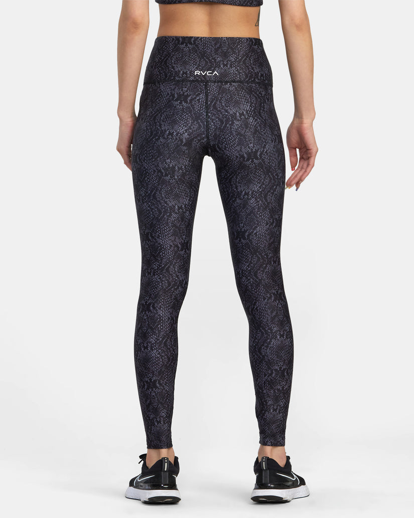 VA Essential Workout Leggings