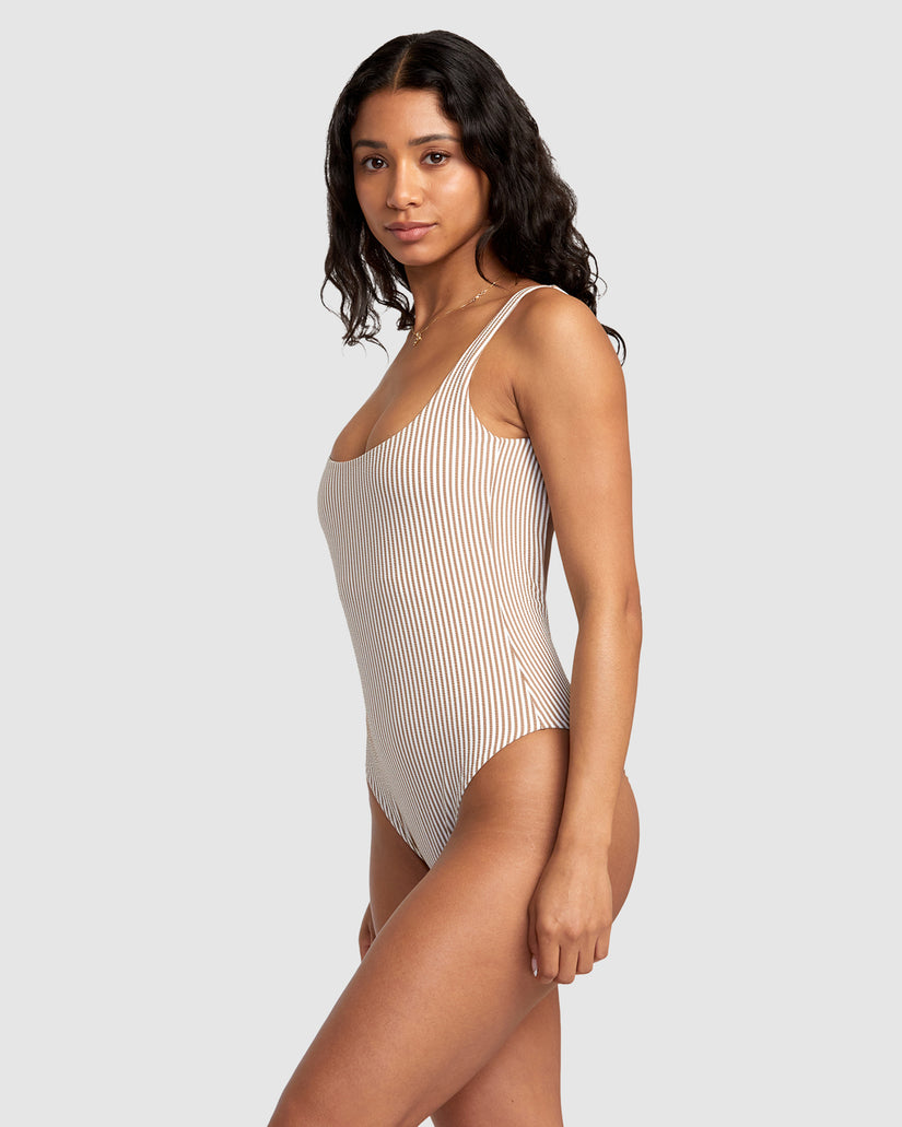 Linear Staple One Piece