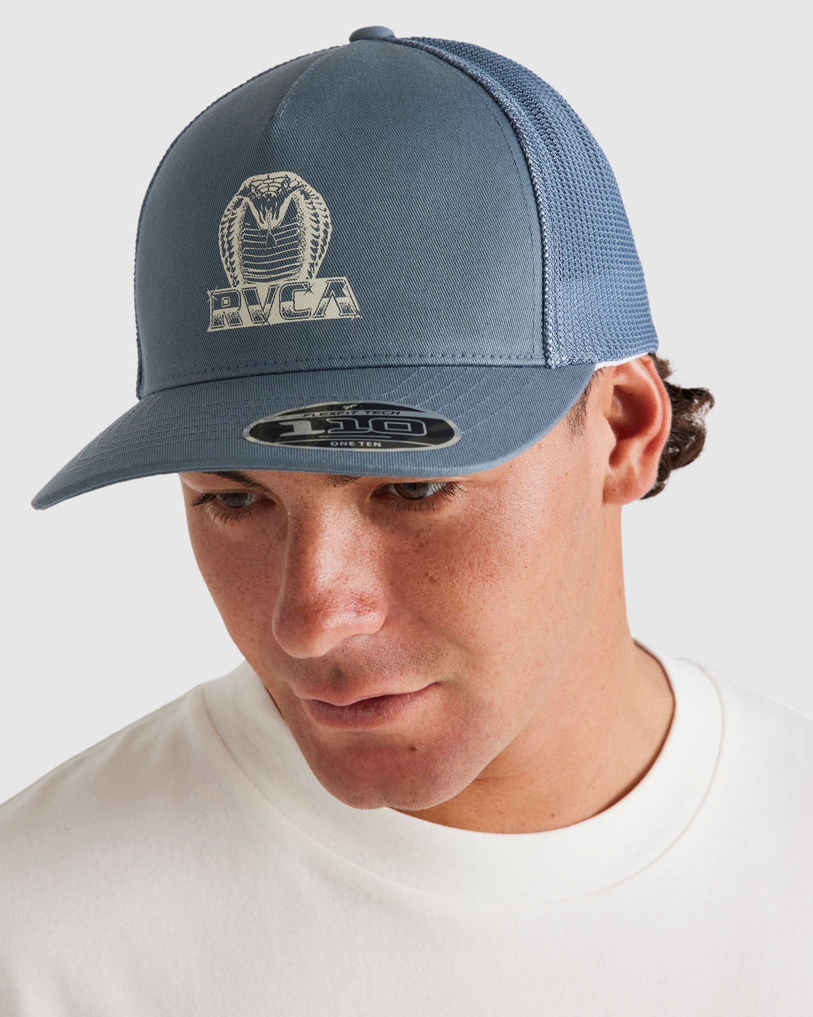 Rvca reno trucker hat on sale