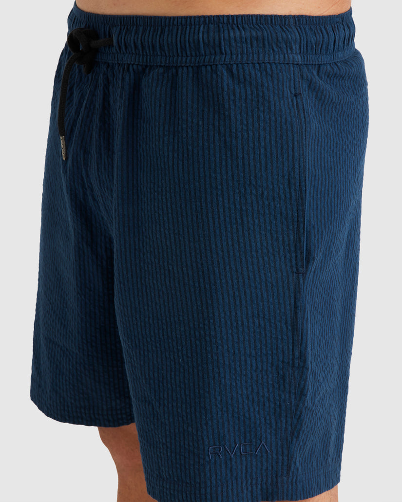 Mens Seered Stripe Elastic Walk Shorts